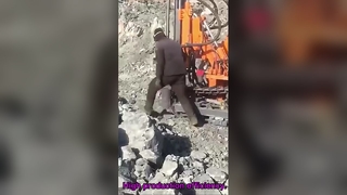 Máy khoan lỗ nổ đá cứng Khai thác máy khoan DTH Máy khoan cầm tay thủy lực