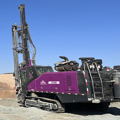 Máy khoan DTH thủy lực Mô-men xoắn quay 5500N.m Máy móc khai thác mỏ Giàn khoan tích hợp