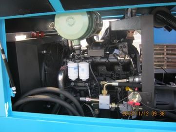 Máy nén khí trục vít Diesel áp suất cao với bánh xe 25 bar Áp suất làm việc